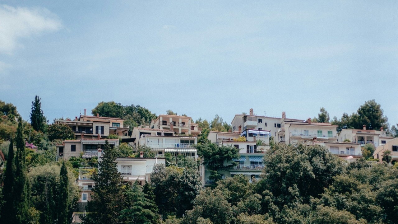 Porez na nekretnine: Tko ga plaća, a tko ne?