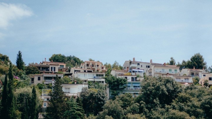 Porez na nekretnine: Tko ga plaća, a tko ne?