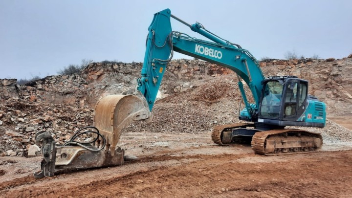 [FOTO] Znate li za što sve služe bageri?