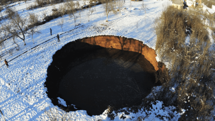 Stručnjaci otvoreno o opasnosti: Promjer najveće urušne vrtače i dalje je prijetnja stanovnicima Banovine