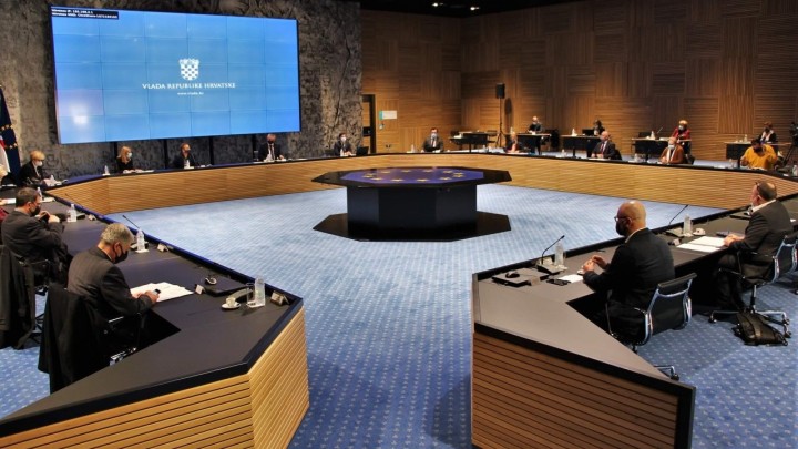 Tko su članovi Stručnog savjeta za obnovu i koja je njihova uloga?