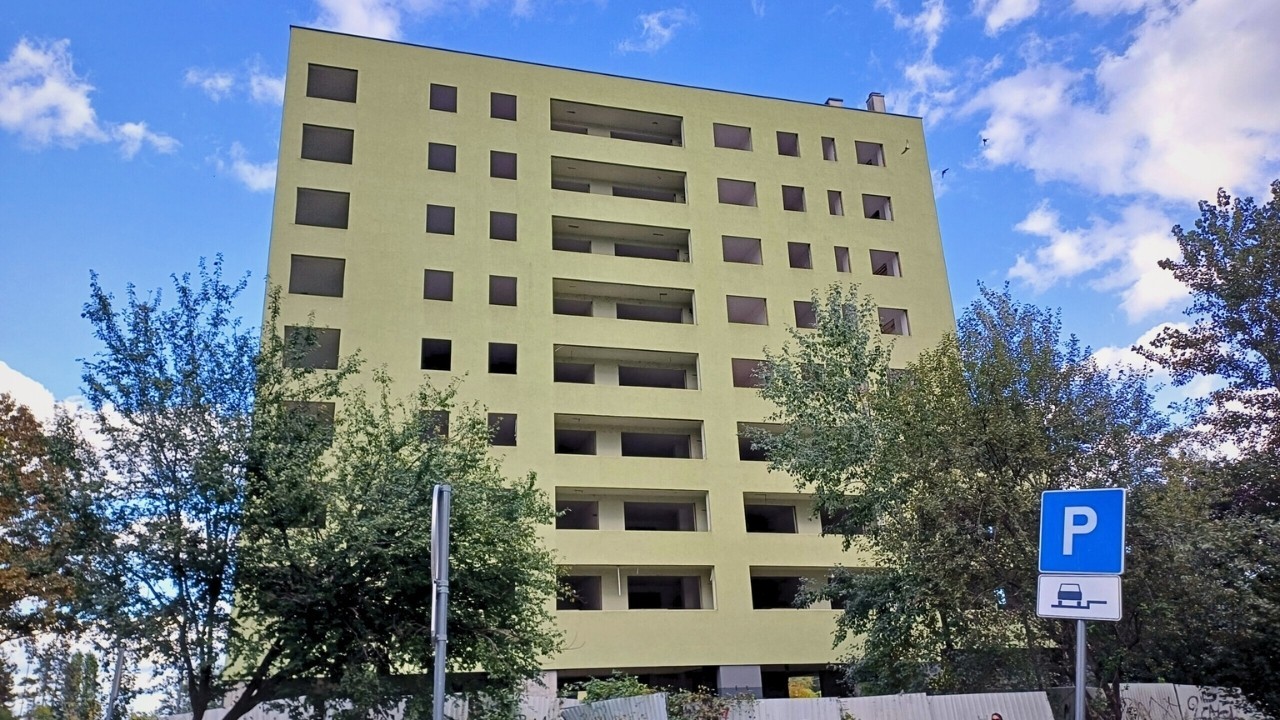 Zelena zgrada i drugi betonski skeleti: Što kada građevine godinama kisnu nenastanjene?