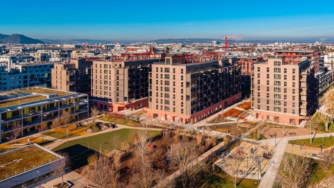 Vrtovi na vrhu zgrada za sadnju krumpira: Austrijski građevinski div završio projekt od 74 milijuna