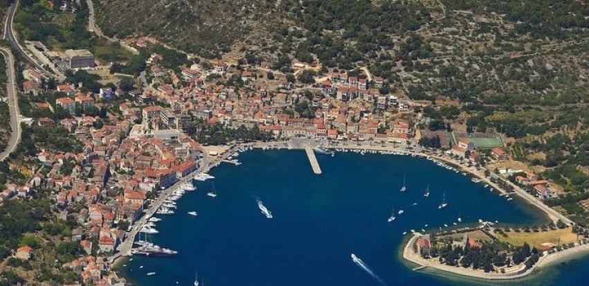 Na otoku Visu prodaje se 60.000 kvadrata šume koja vrijedi milijune: Nalazi se u zoni gradnje hotela