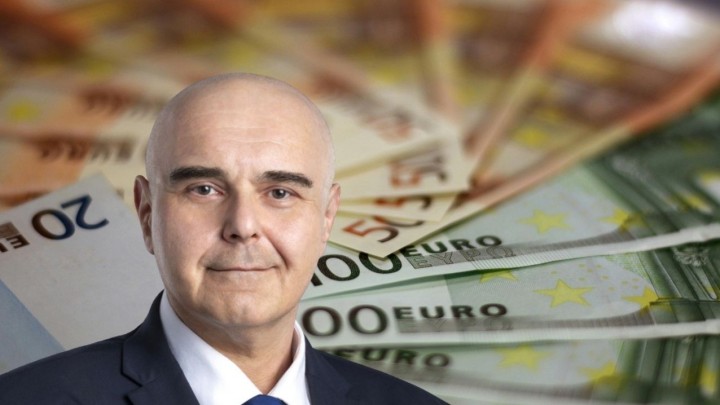 Ministar Ružić o usklađivanju: 'Mirovine su ove godine rasle 8,08 posto'