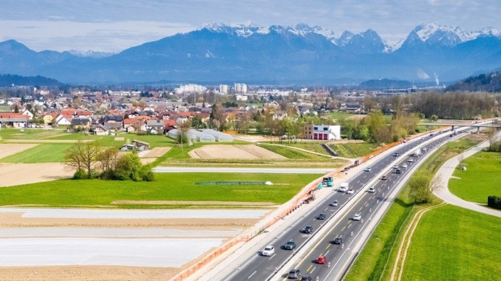 Susjedi za 100 milijuna eura obnavljaju najvažniju autocestu, ugradili su čelične pilote