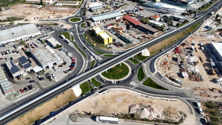 Galerija iz zraka: Otvoren dalmatinski mega čvor s dva rotora i nadvožnjakom