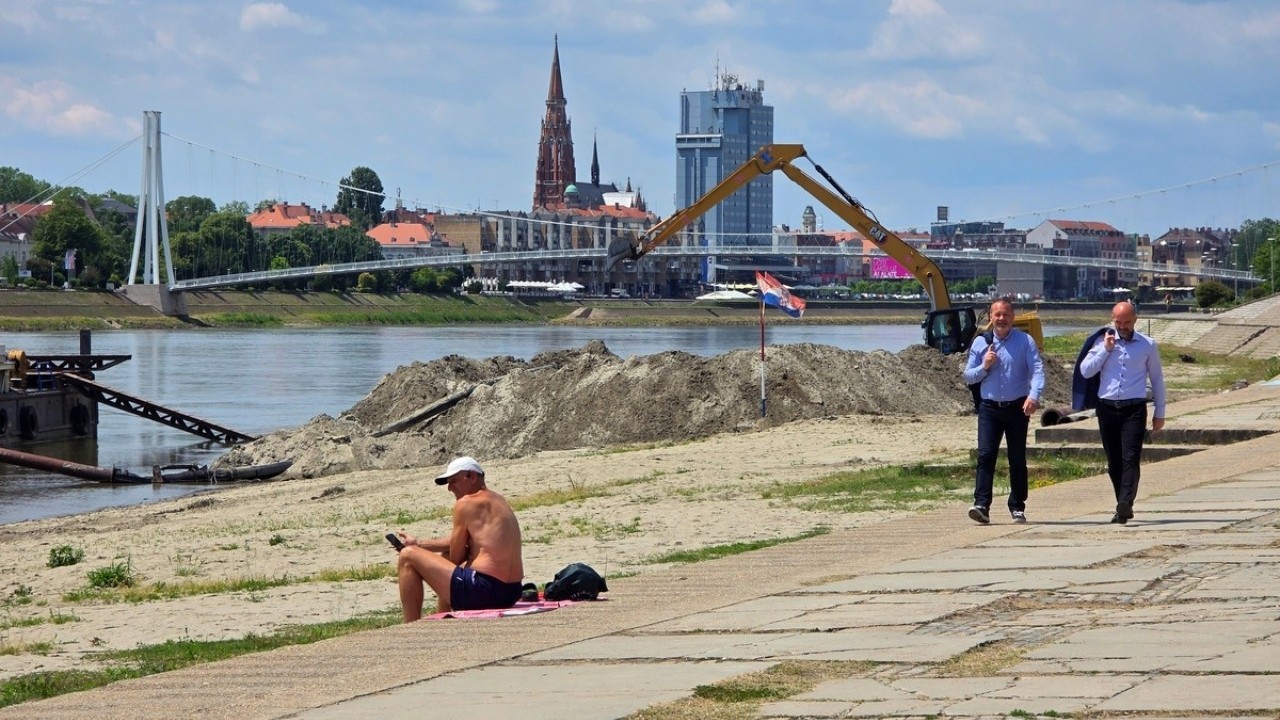 Riječna plaža s najljepšim pogledom u Hrvatskoj dobiva 6.000 kubika pijeska za ljetovanje u gradu