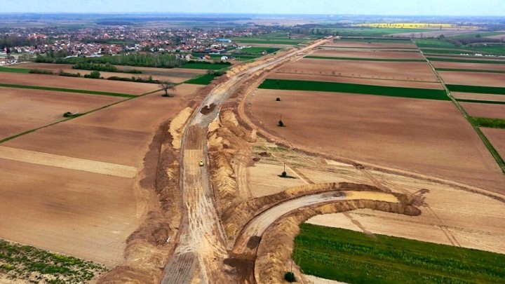 Video: Ovako se gradi ključna brza cesta koja mijenja prometnu sliku istoka Hrvatske
