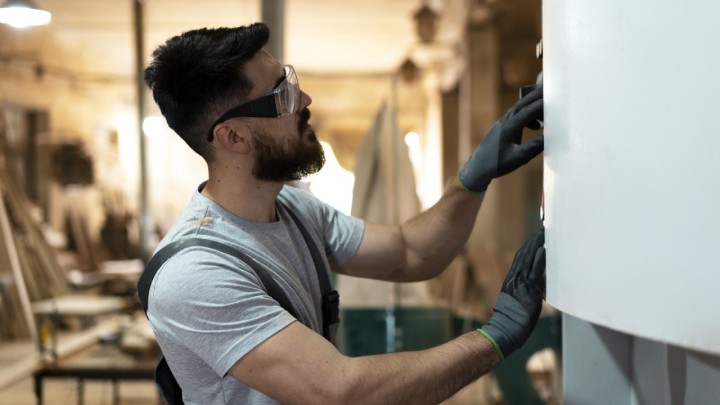 Ovo su nove 'tapete' izolatori: Na zidove sada idu filc od plastike, pluto, drvena vuna i aerogel