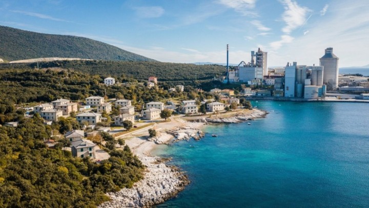 Velika transformacija istarske cementare: CO2 će hladiti na -29 stupnjeva i brodovima slati u Italiju