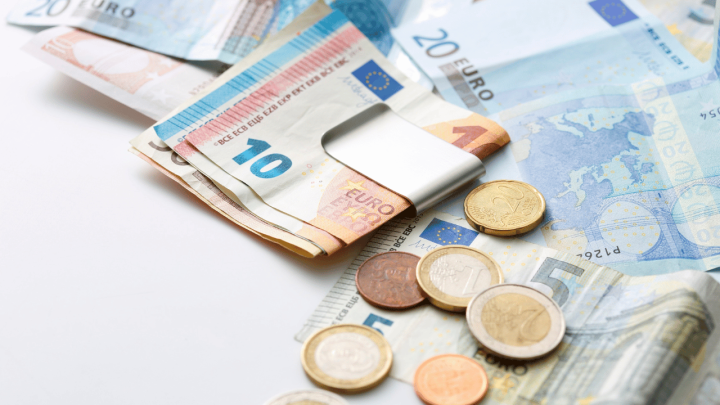 Multimilijunski iznosi naknada iz mirovinske štednje: Novac isplaćen društvima i bankama